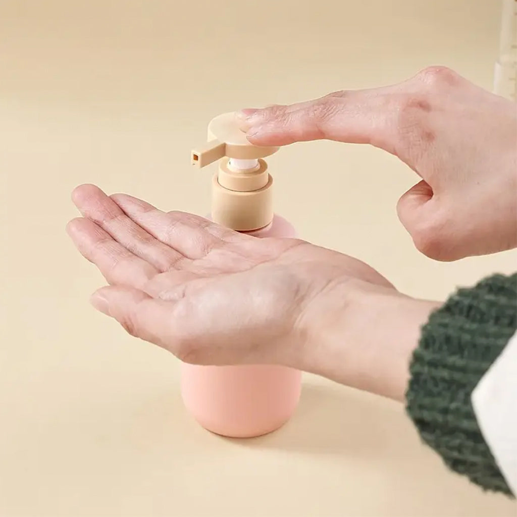 Frasco de Plastico Rosa con Dispensador 200ML